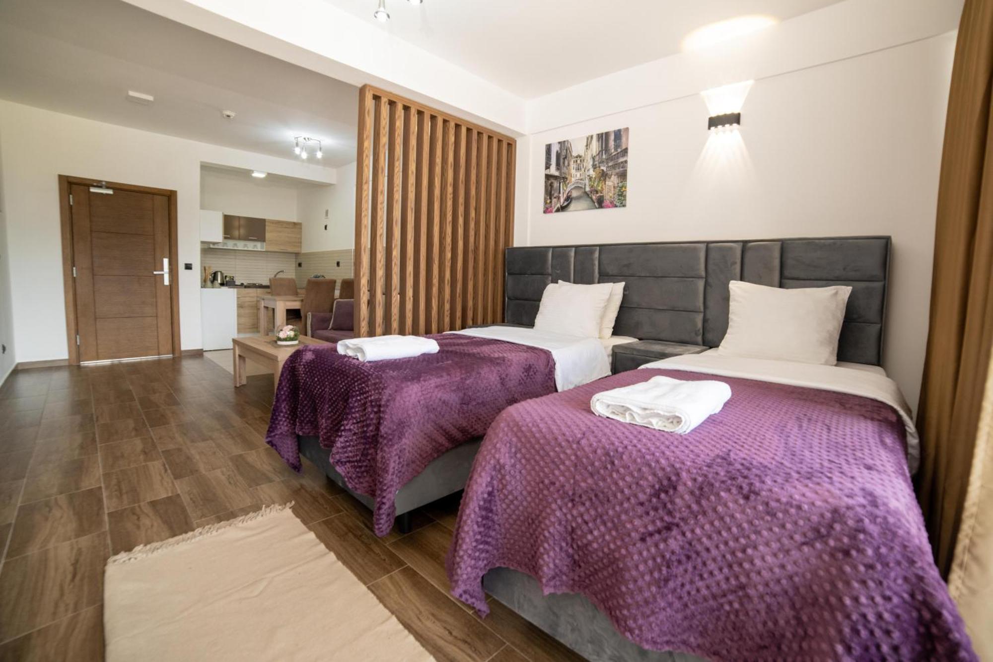 Hotel Lajka Luxury 乌尔齐尼 外观 照片