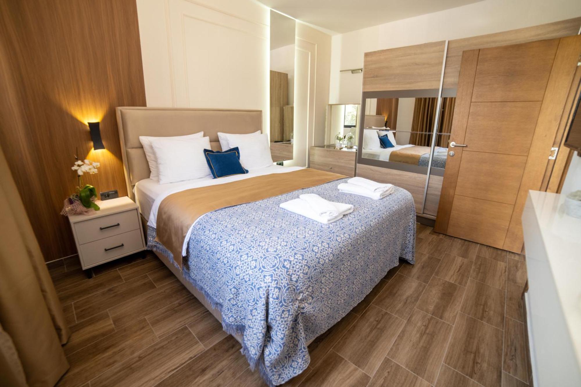 Hotel Lajka Luxury 乌尔齐尼 外观 照片